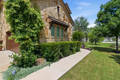 368 Pink Granite Boulevard, Dripping Springs, TX 78620 - Photo 3