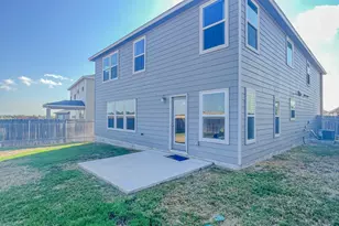 625 Bailey Park Dr, Jarrell, TX 76537 - Photo 31