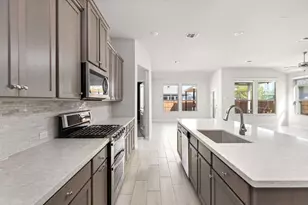 8408 Orizzonte St, Austin, TX 78744 - Photo 7