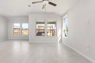 8408 Orizzonte St, Austin, TX 78744 - Photo 11