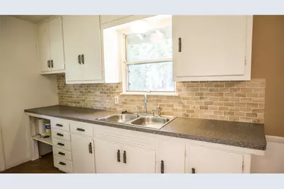 5114 Ravensdale Lane, Austin, TX 78723 - Photo 9