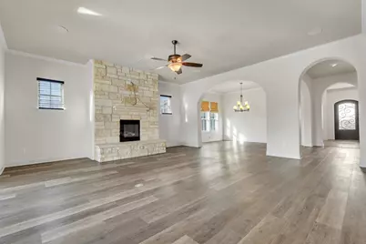 216 Cimarron Hills Trail E, Georgetown, TX 78628 - Photo 15