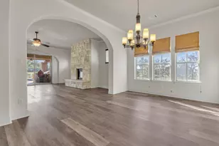 216 Cimarron Hills Trail E, Georgetown, TX 78628 - Photo 11