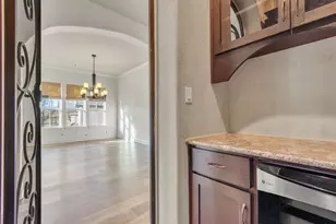 216 Cimarron Hills Trail E, Georgetown, TX 78628 - Photo 13