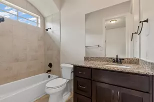 216 Cimarron Hills Trail E, Georgetown, TX 78628 - Photo 37