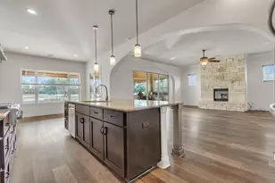 216 Cimarron Hills Trail E, Georgetown, TX 78628 - Photo 19