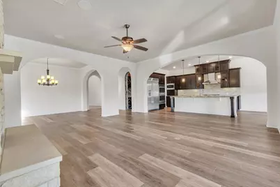 216 Cimarron Hills Trail E, Georgetown, TX 78628 - Photo 15