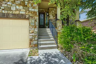 439 Drury Ln, Austin, TX 78737 - Photo 5