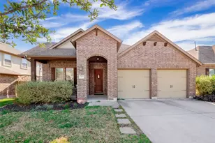 7909 Arbor Knoll Ct, Lago Vista, TX 78645 - Photo 1