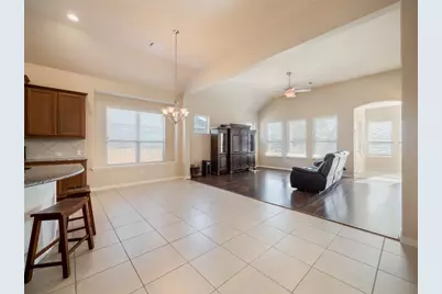7909 Arbor Knoll Court, Lago Vista, TX 78645 - Photo 11
