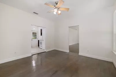 102 Patricks Alley, Liberty Hill, TX 78642 - Photo 15