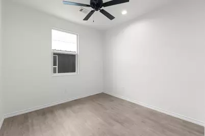 872 Waco Street #872, Kingsland, TX 78639 - Photo 29