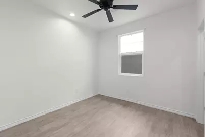 872 Waco Street #872, Kingsland, TX 78639 - Photo 33