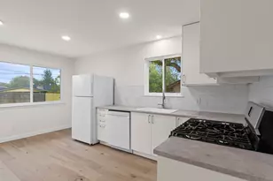 902 Warrington Dr, Austin, TX 78753 - Photo 5