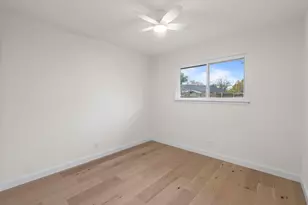 902 Warrington Dr, Austin, TX 78753 - Photo 11