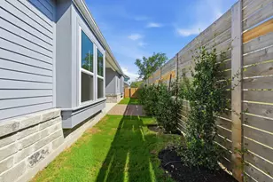 6313 Comanche Moon Trl, Austin, TX 78747 - Photo 15