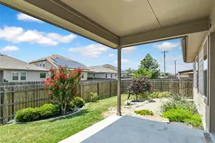 141 Igneous Ln, Jarrell, TX 76537 - Photo 35
