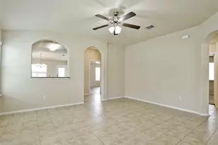 141 Igneous Ln, Jarrell, TX 76537 - Photo 7