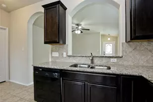 141 Igneous Ln, Jarrell, TX 76537 - Photo 19