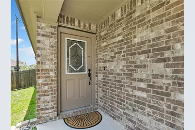 141 Igneous Lane, Jarrell, TX 76537 - Photo 5