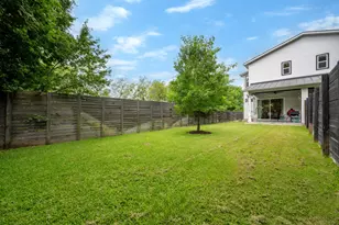 1103 Saucedo St, Austin, TX 78721 - Photo 39