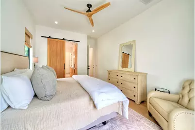 1036 Liberty Park Drive #53, Austin, TX 78746 - Photo 17