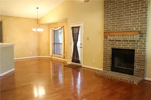 7422 Dallas Dr, Austin, TX 78729 - Photo 3