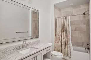 205 Green Leaf Ln, Georgetown, TX 78628 - Photo 23