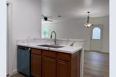 1621 Parkfield Circle, Round Rock, TX 78664 - Photo 7