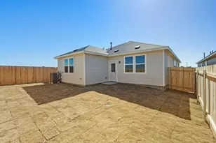 104 Eagle Valley Dr, Elgin, TX 78621 - Photo 17