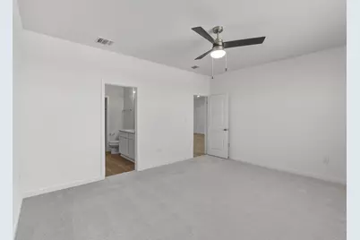 104 Eagle Valley Drive, Elgin, TX 78621 - Photo 9