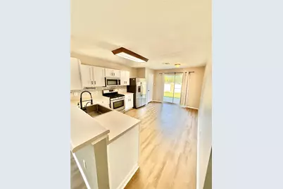 13000 Maidenhair Trail, Elgin, TX 78621 - Photo 9