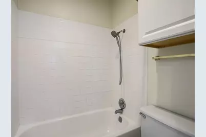 711 W 21st Street #206, Austin, TX 78705 - Photo 15
