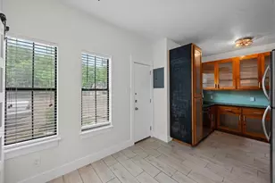 4401 Speedway St, Austin, TX 78751 - Photo 5