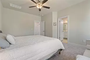 8419 Laughlin Ln, Austin, TX 78744 - Photo 23