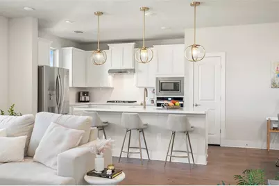 8419 Laughlin Lane, Austin, TX 78744 - Photo 9