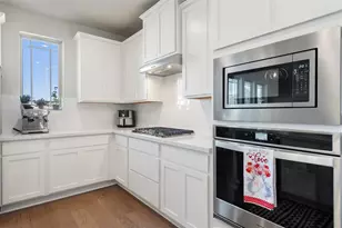 8419 Laughlin Ln, Austin, TX 78744 - Photo 19