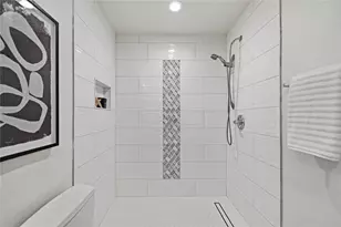 5718 Highland Hills Dr, Austin, TX 78731 - Photo 35