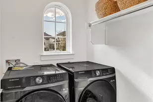 516 Ahern Ct, Liberty Hill, TX 78642 - Photo 21