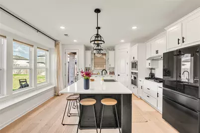 516 Ahern Court, Liberty Hill, TX 78642 - Photo 11