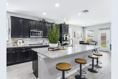 16904 E Borromeo Avenue, Pflugerville, TX 78660 - Photo 13