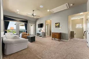 205 Emerald Ridge Dr, Austin, TX 78732 - Photo 19