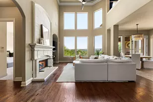 205 Emerald Ridge Dr, Austin, TX 78732 - Photo 3