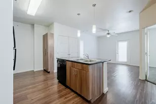 5605 Springdale Rd, Austin, TX 78723 - Photo 13