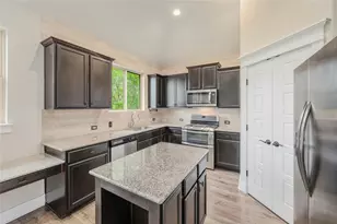 11108 Railway Ln, Austin, TX 78717 - Photo 13