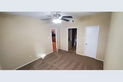 114 E 31st Street #114, Austin, TX 78705 - Photo 7