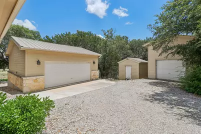 225 Shady Oaks Trail, Liberty Hill, TX 78642 - Photo 31
