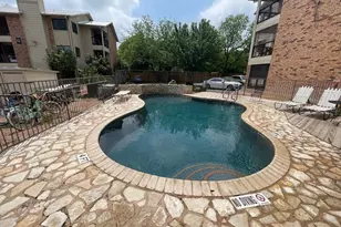421 W San Antonio St, San Marcos, TX 78666 - Photo 23