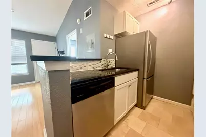 3204 Manchaca Road #302, Austin, TX 78704 - Photo 7