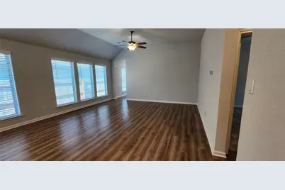 421 Mira Mesa Drive, Liberty Hill, TX 78642 - Photo 13